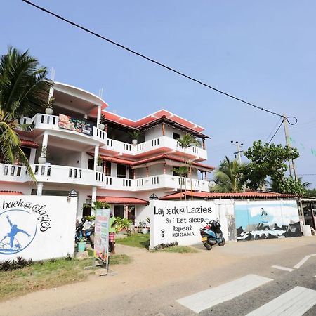 Lazies Midigama Hotel Buitenkant foto